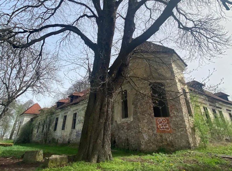 Kaštieľ v Hliníku nad Hronom, Hliník nad Hronom, Slovakia, Slovakia